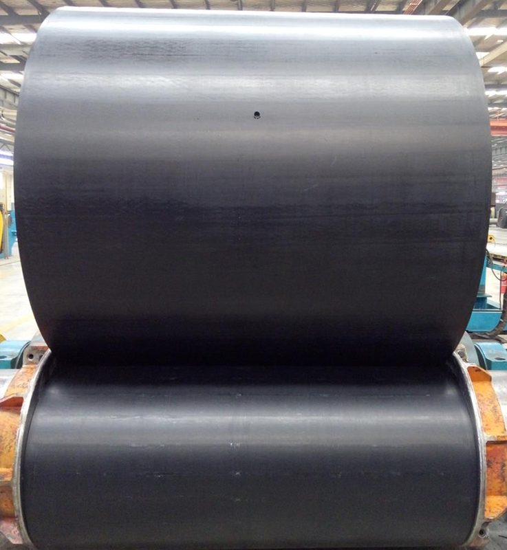 Rubber covering tape